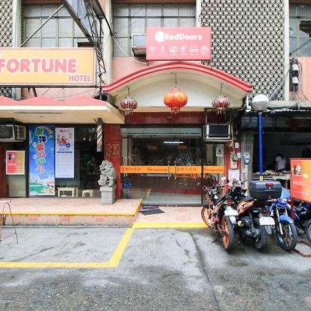 红多兹普拉斯酒店-岷伦洛中国城 马尼拉 外观 照片